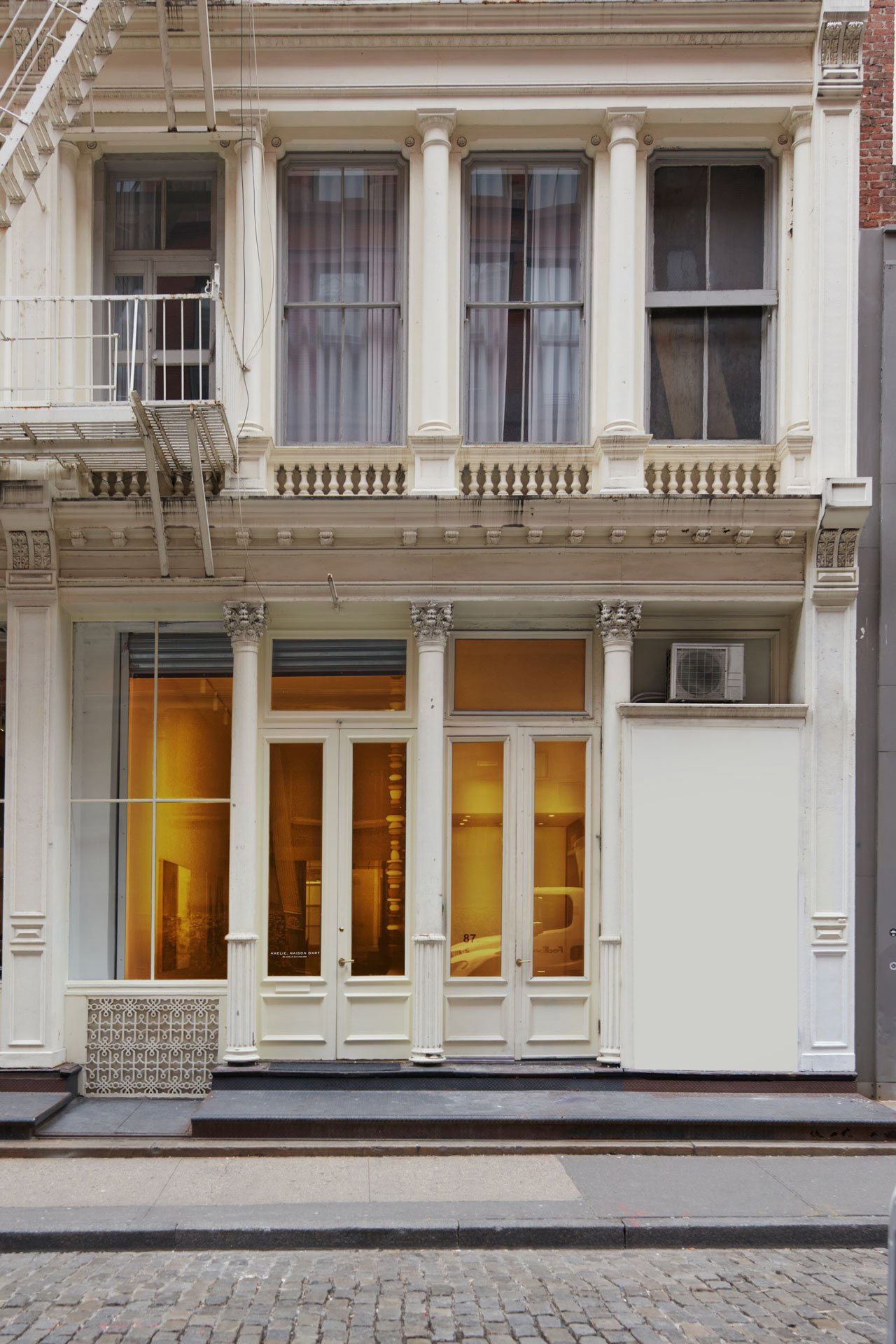 11_amelie_maison_d_art_nyc_gaelle_le_boulicaut_yatzer_0